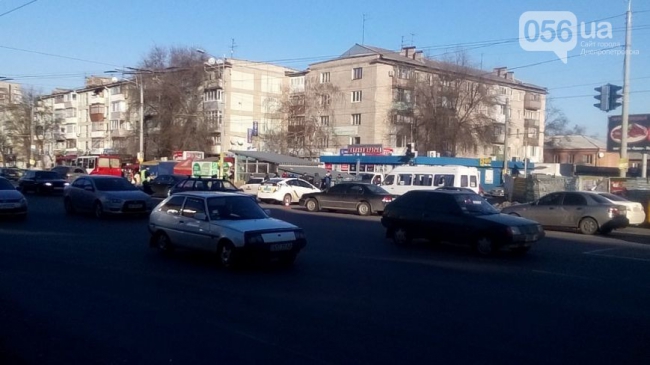 ДТП в Днепропетровске: в полицейских врезалась девушка на легковушке