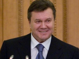 Виктор Янукович, Япония, Визит