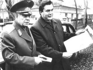 Виктор Янукович, Табачник, Береговой, Космонавт