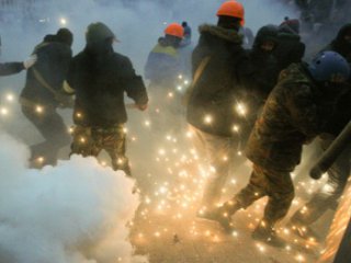 Евромайдан, Столкновения